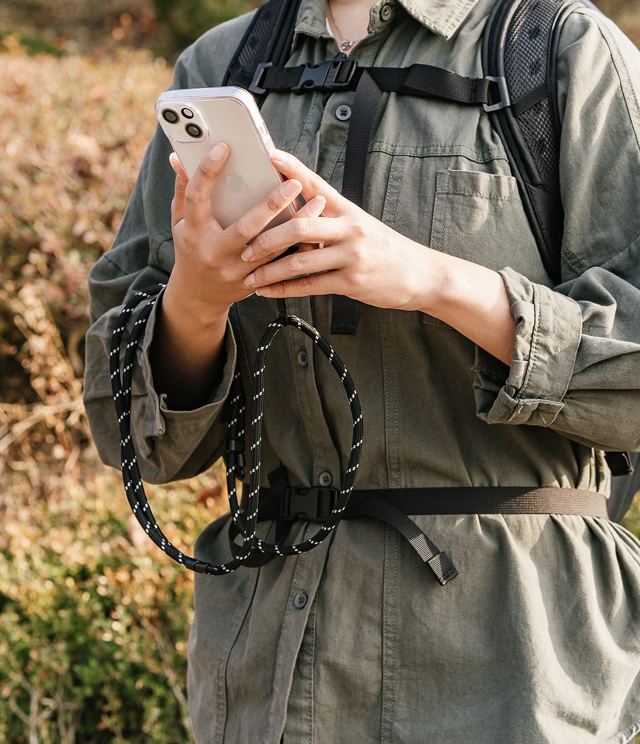 Ringke Holder Link Black Adjustable Crossbody Neck Strap, Universal Multifunctional Lanyard Patch for Most Smartphones - Image 6